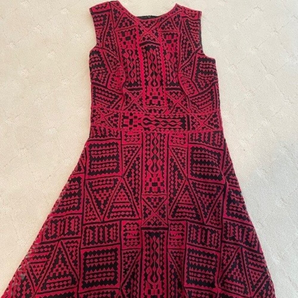 Tadashi Shoji Red and Black Geometric Sleeveless Fit-and-Flare Dress